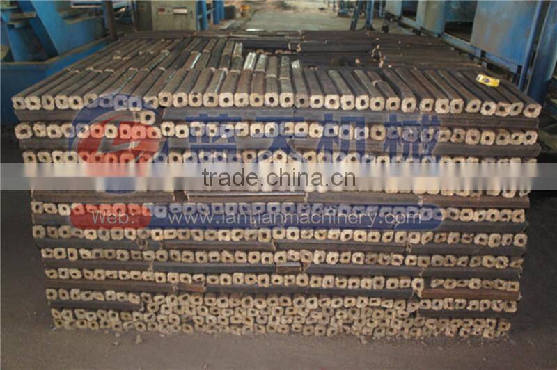 Professional manufacturer wood sawdust pelleting machine ring die wood pellet machine