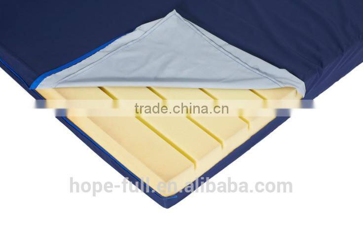 Hospital bed mattress for hospital bed
