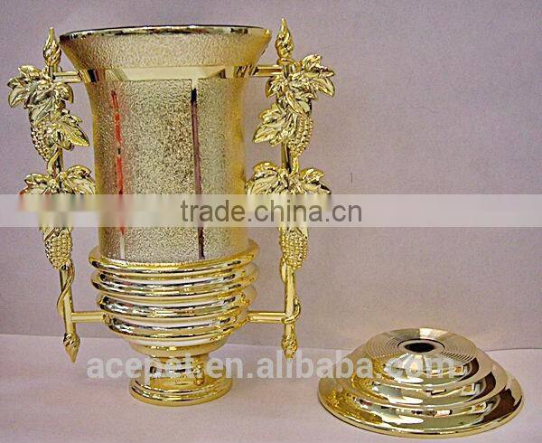 Vine handle cup for trophy