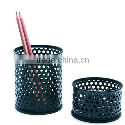 2013 high quality 9.0cm gold color metal round metal pen pot holder