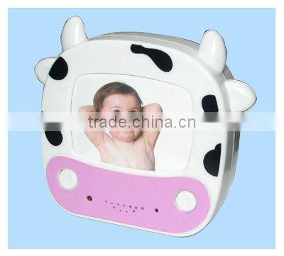 voice recordable photo frame