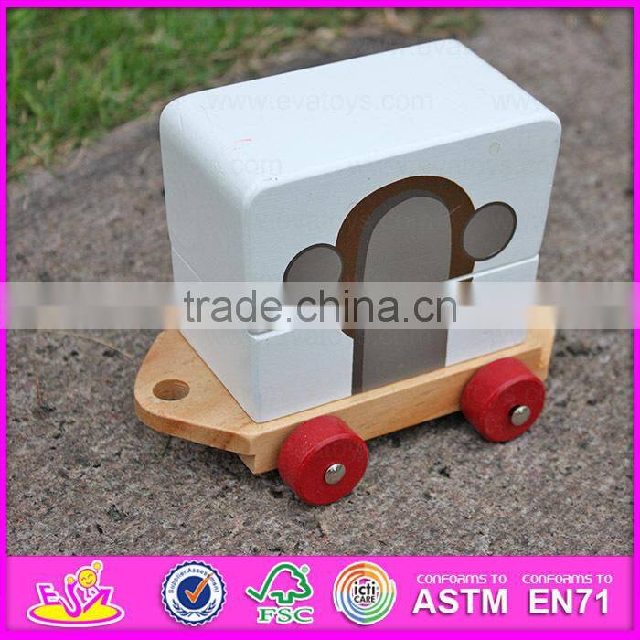 2015 High quality creative Dragging dog wooden toys,Cheap kids toys pull line toy,Lovely dog design pull and push toy W05B090