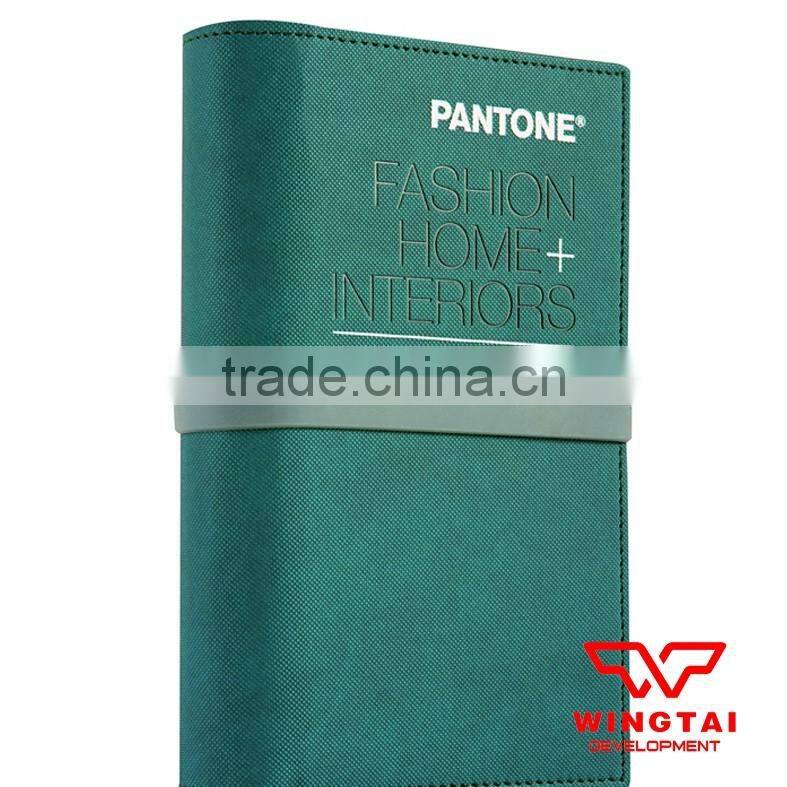 PANTONE Colors Guide on paper FHIP110N