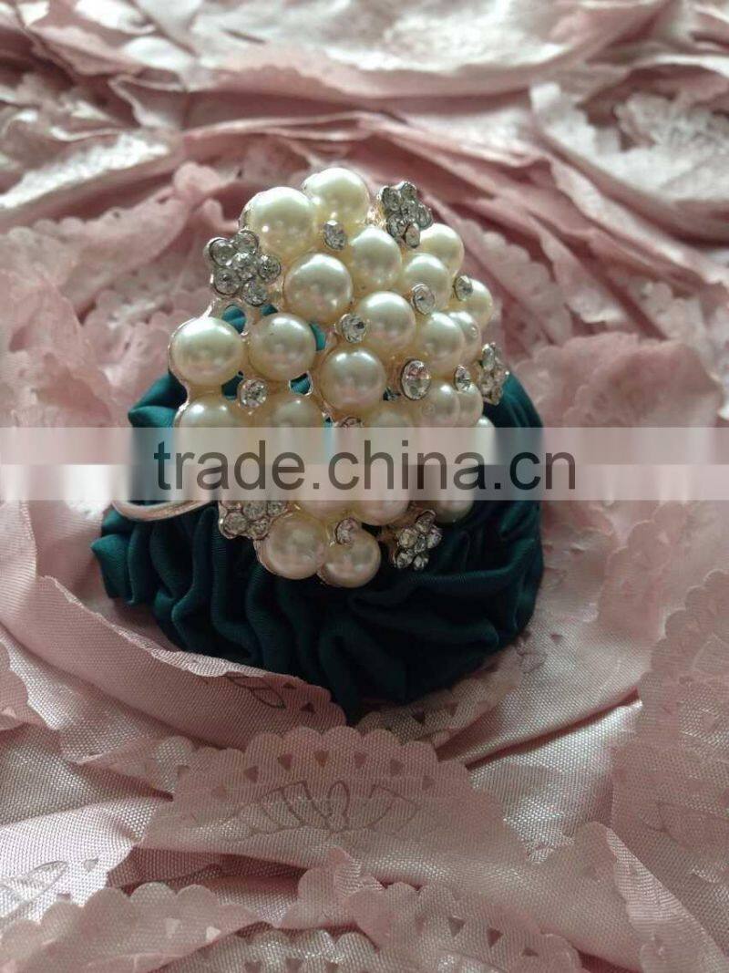 Silver Luxury Pearl & Rhinestone Napkin Ring For Wedding Candlelight Dinner