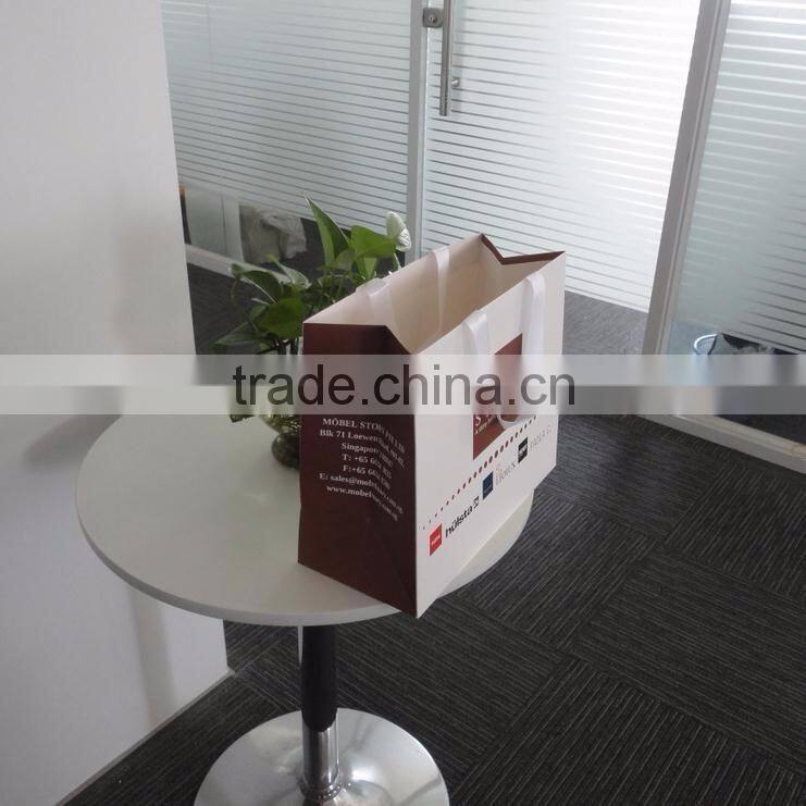 Custom white cardboard packaging bags for garments