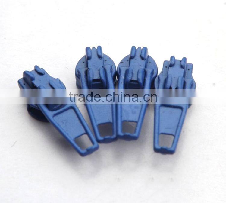 Hot Sale 3# Nylon Slider Key Lock Zipper Pin Lock Slider