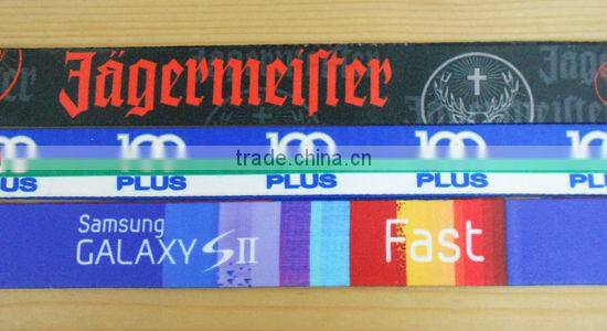 plastic wine bottle holder