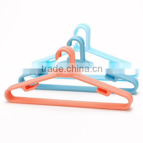 Stock Hanger for Sale in China 5 Color For Laundry Use Plastic Hanger