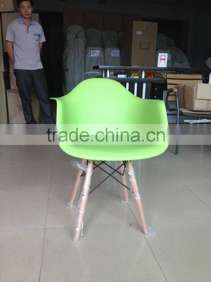 Modern Living Room Furniture Colorful Plastic Armchair