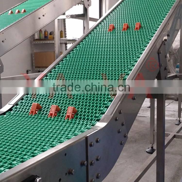 Oblique Material Conveyor for Lifting