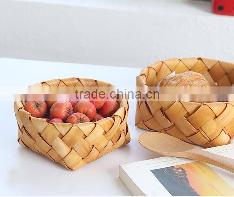 Wood chip weaving fruit containing basket