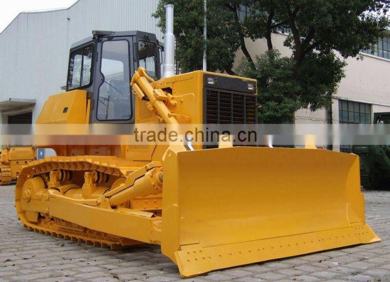 D7 BULLDOZER WITH RIPPER
