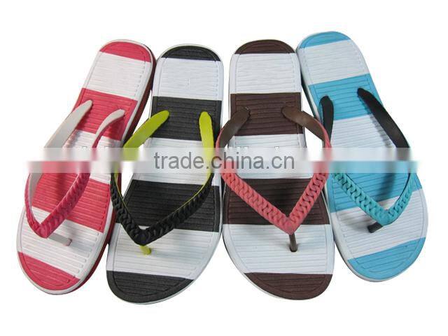 2015 good quality low price 2 tone strap basic PE beach slippers