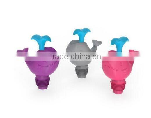 Silicone Wine Pourer and Stopper Spout