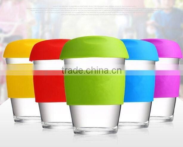 Glass water bottle with silicone sleeve bpa free