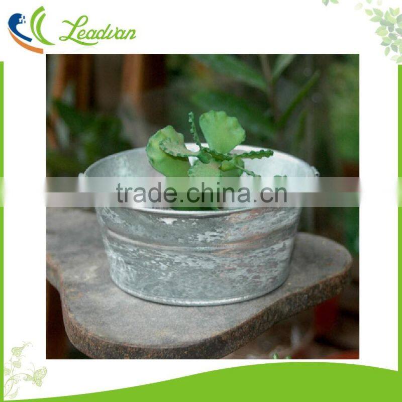 waterproof vintage flower white painting metal oval bucket