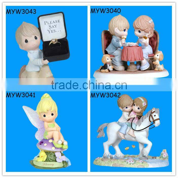 Modern Resin wedding statues