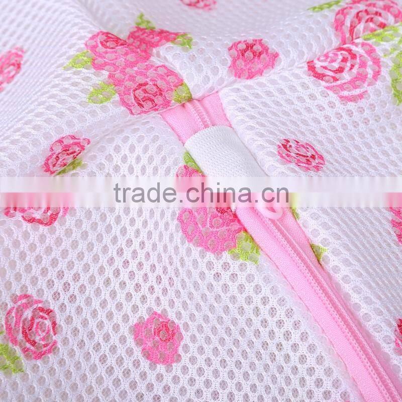 Polyester White Durable Cute Woman Laundry Bra Wash (TM-LB-042)