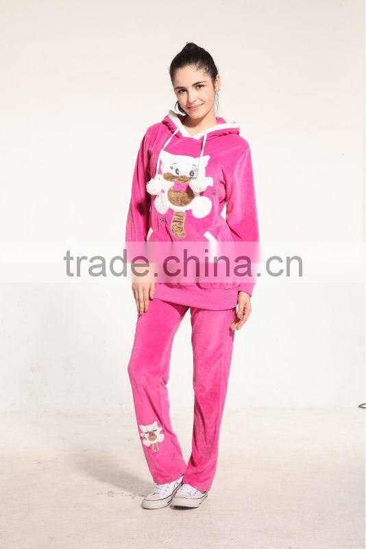 2016 latest design cute pink velvet women brand animal design design women pyjamas