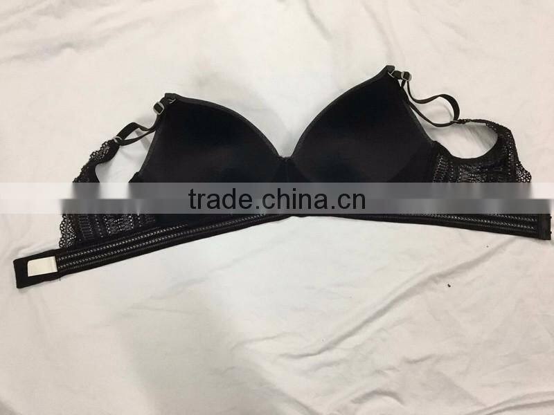 2017 Hot Sale Comfortable Lace Erotic Lingerie Sexy bustier bra set