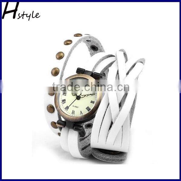 Fashion Rivet Weave Wrap Around Leather Retro quartz Bracelet Woman Wrist Watch Red WP004