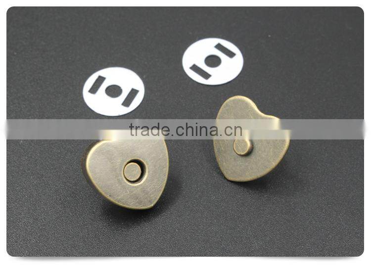 High quality wholesale heart magnetic buttons