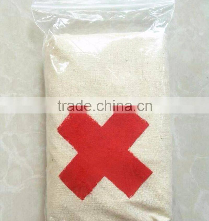 Cotton triangular bandage towel applicator containing emergency arm triangle triangular sling medical bandage