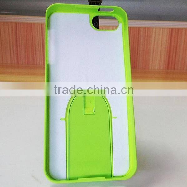 Protective Case with Built-in Bluetooth Remote Shutter for iPhone5/5S