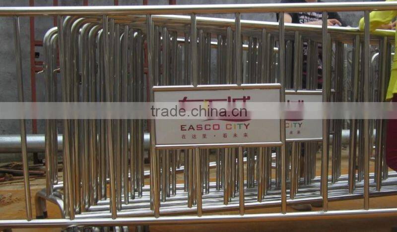 2014 RP High quality galvanized or powder coating road barrier/ parking barrier/traffic barrier