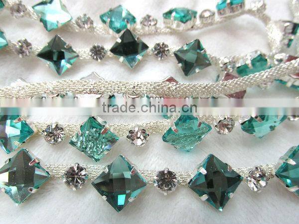 Hot seller new design sew on bridal rhinestone metal cup chain