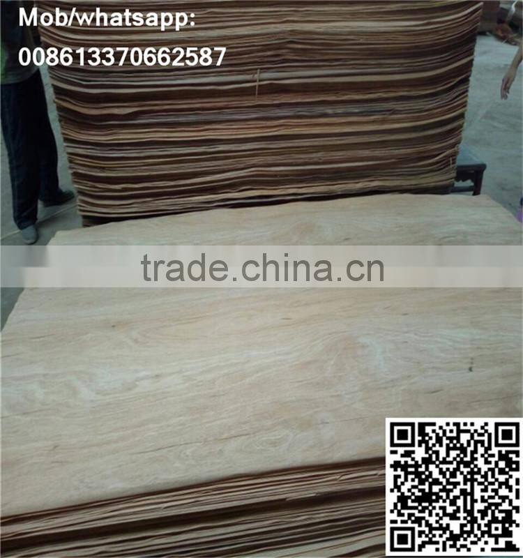 Red Hardwood Veneer for Plywood Furniture Door Skin Flooring
