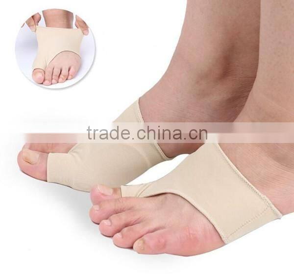 Medical silicone gel toe protector hallux valgus bunion toe separator
