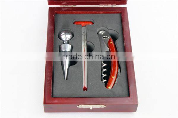luxury wine set in a wooden box made in china