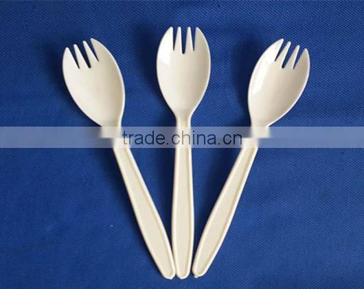 beige ps material plastic cutlery