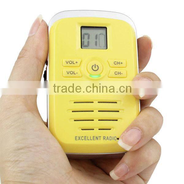 Mini Yellow UHF 450-470MHz16CH FM Scan Monitor Emergency Alarm Flashlight Function Walkie Talkie