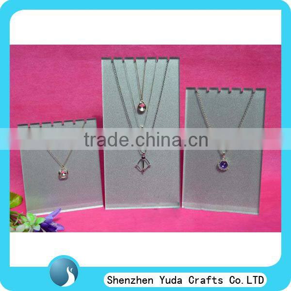 Good quality desktop custom necklace display block acrylic bracelet holder jewellry holder