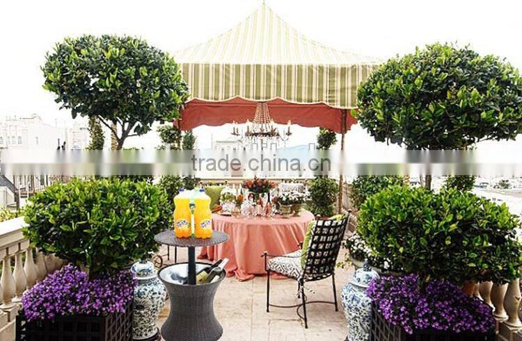 Outdoor PE rattan woven wine or beer cooler table garden patio party decorative adjustable design bulk ice bucket