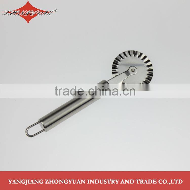 Precision kitchenware mini stainless steel pizza cutter wheel with plastic handle