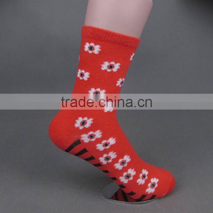 women red color cotton socks
