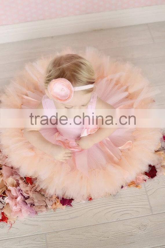Wholesale children clothes chiffon pettiskirts white tutu skirts chiffon ruffles tutu skirt for girls