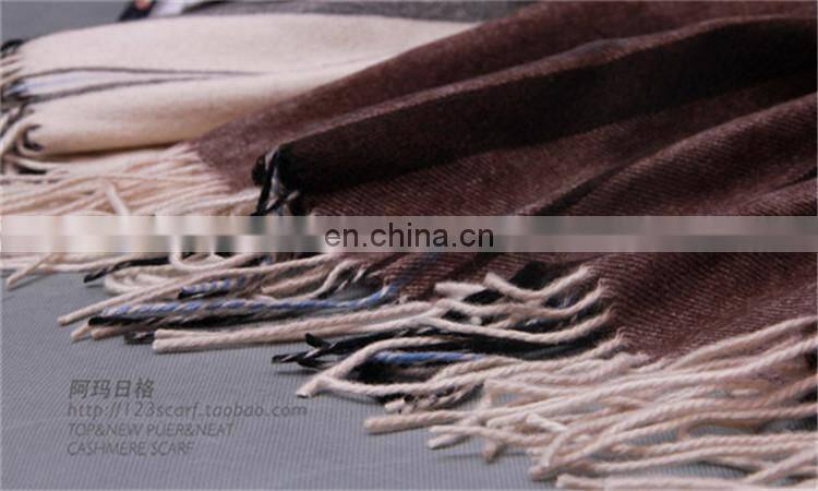 inner mongolia factory wholesale lambs wool plain woven yarn dye scarf fashion ladies winter warm classic tartan wool shawl