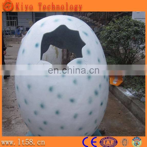 life-size animatronic hatchinig growing dinosaur dino egg