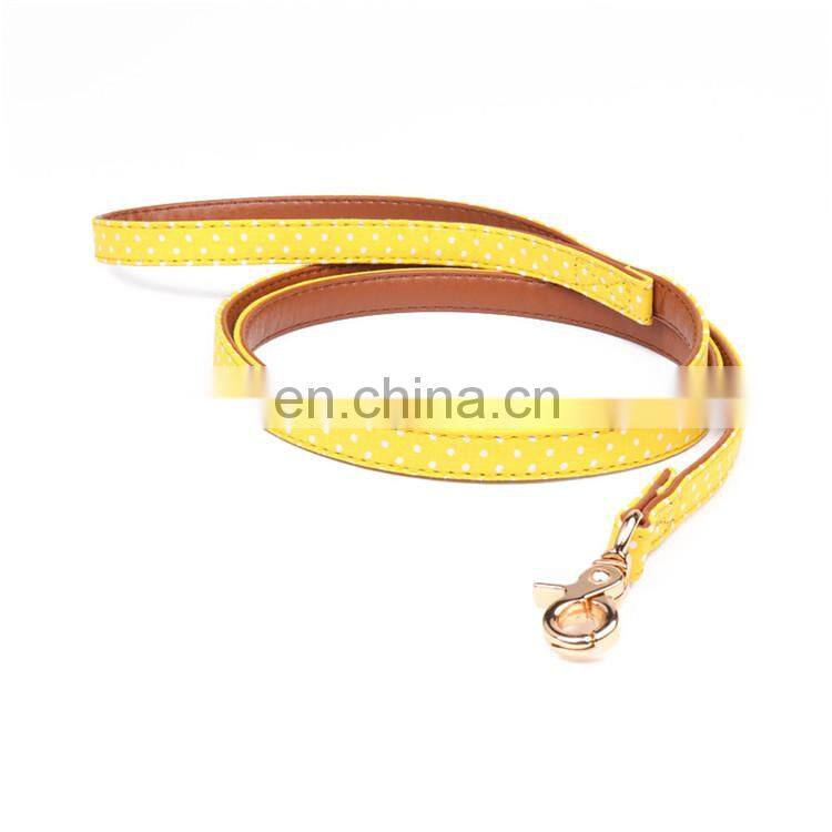 Amazon best selling cute polka dot pattern bowknot dog collar and leash set