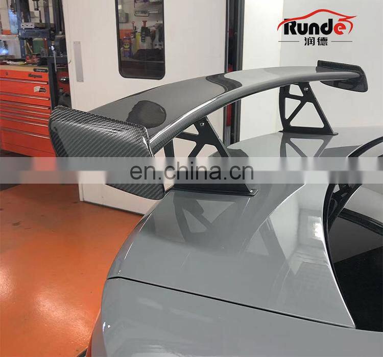 Runde Carbon Fiber Material Body Parts Spoiler For Mercedes-Benz W204 C63507 Modified BS Style C200C260 spoiler