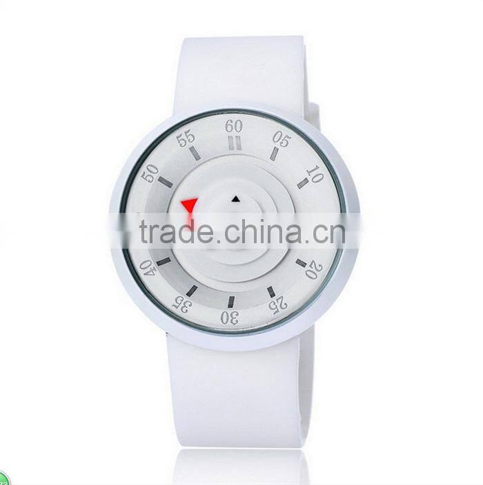 Fashion black white silicone band watch,creative student sport watch,custom colorful Chinese supply silicon watch