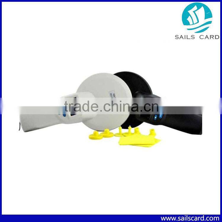 134.2kHz Portable Handheld RFID Reader for Livestock Management