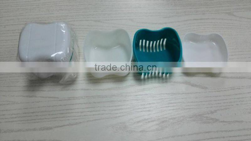 Plastic Dental Retainer Case Denture Holder Box Food Grade PP Europe Style CE Approved GT0079D