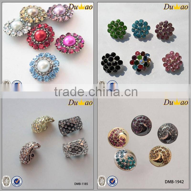 Fashion designer clothing flower shape Buttons