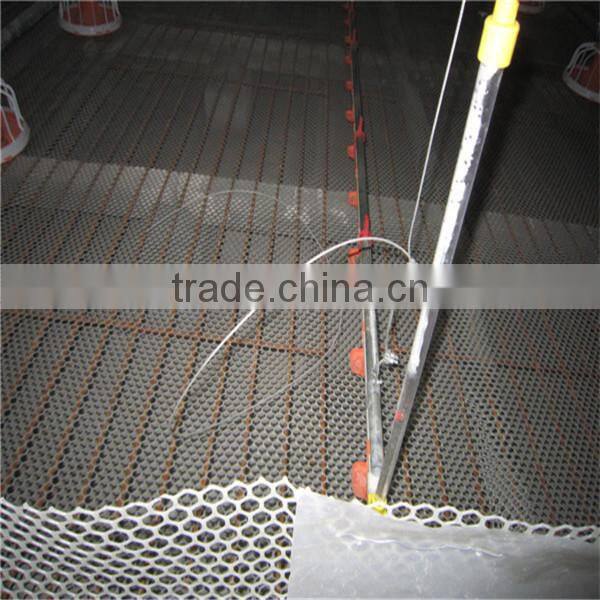 Automatic chicken broiler poultry drinking system
