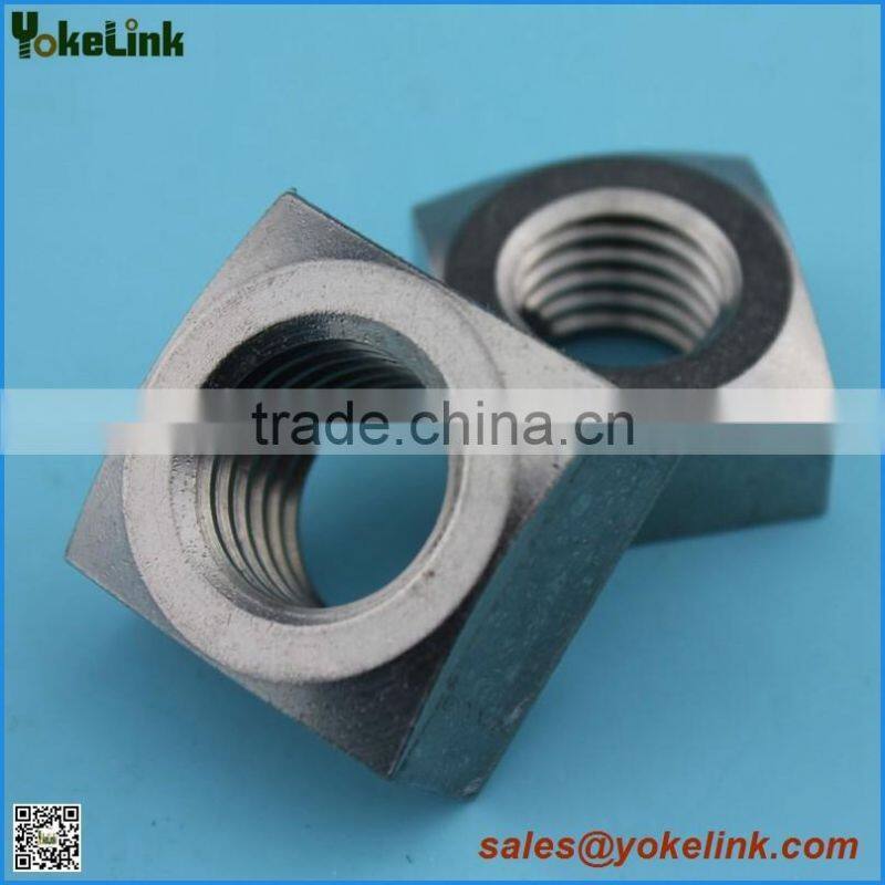 ANSI B 18.2.2 galvanized square nuts with tapped thread